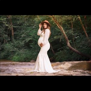 Saslax Long Chiffon Sleeve Mermaid Maternity Dress